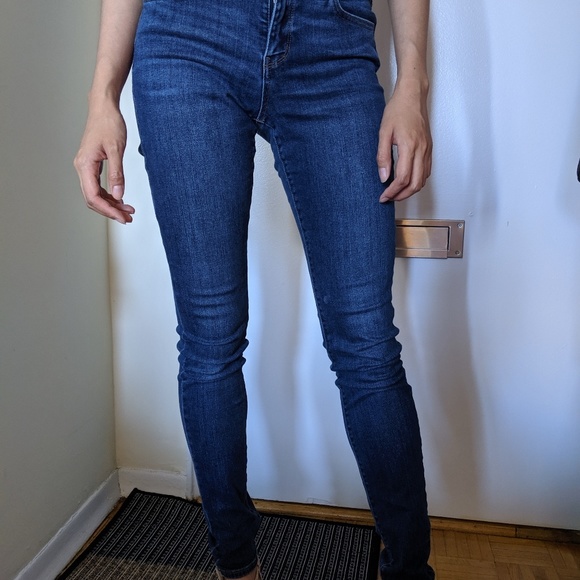 UNIQLO Skinny Tapered Mid Rise Jeans - Picture 4 of 6